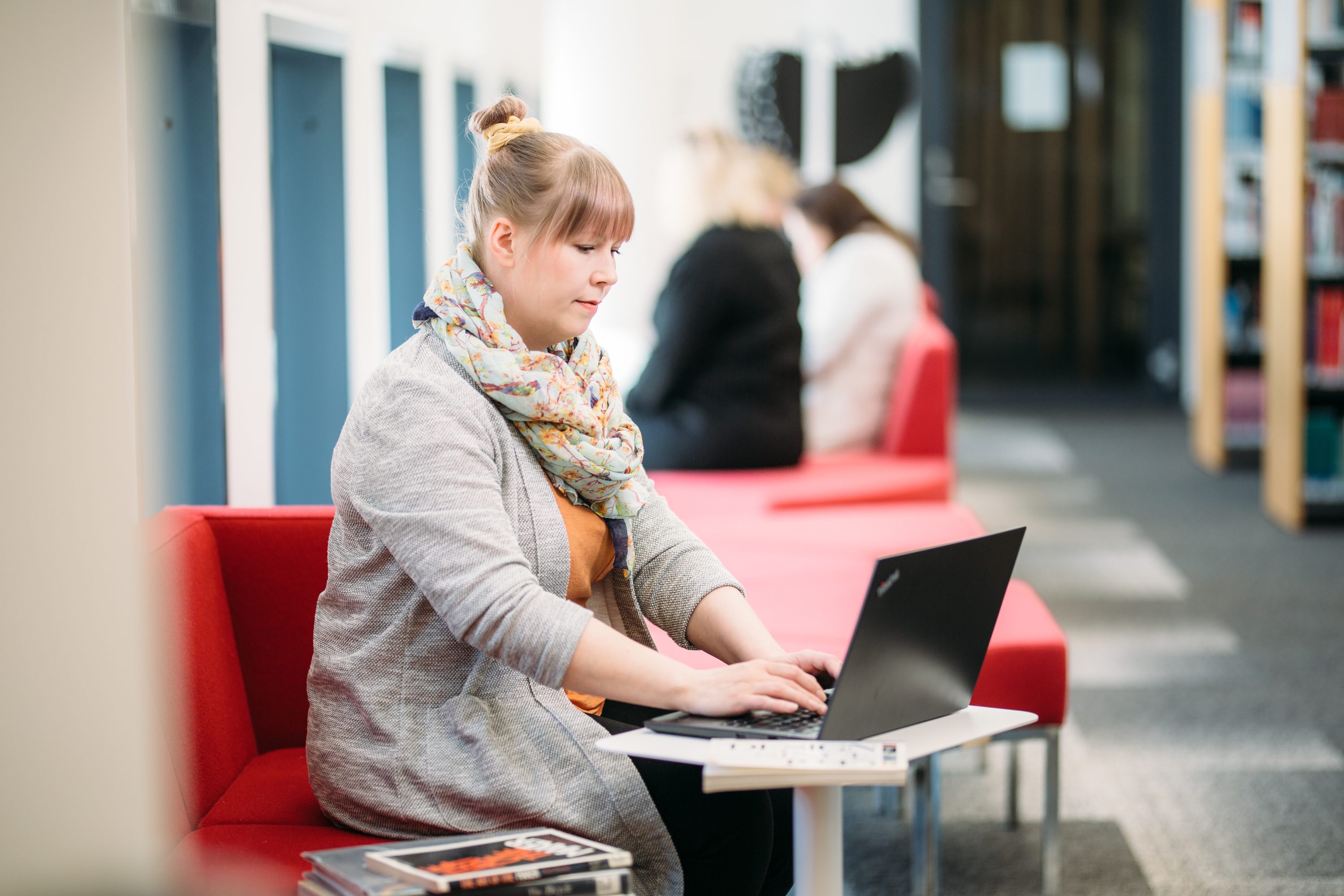 Student at the computer.