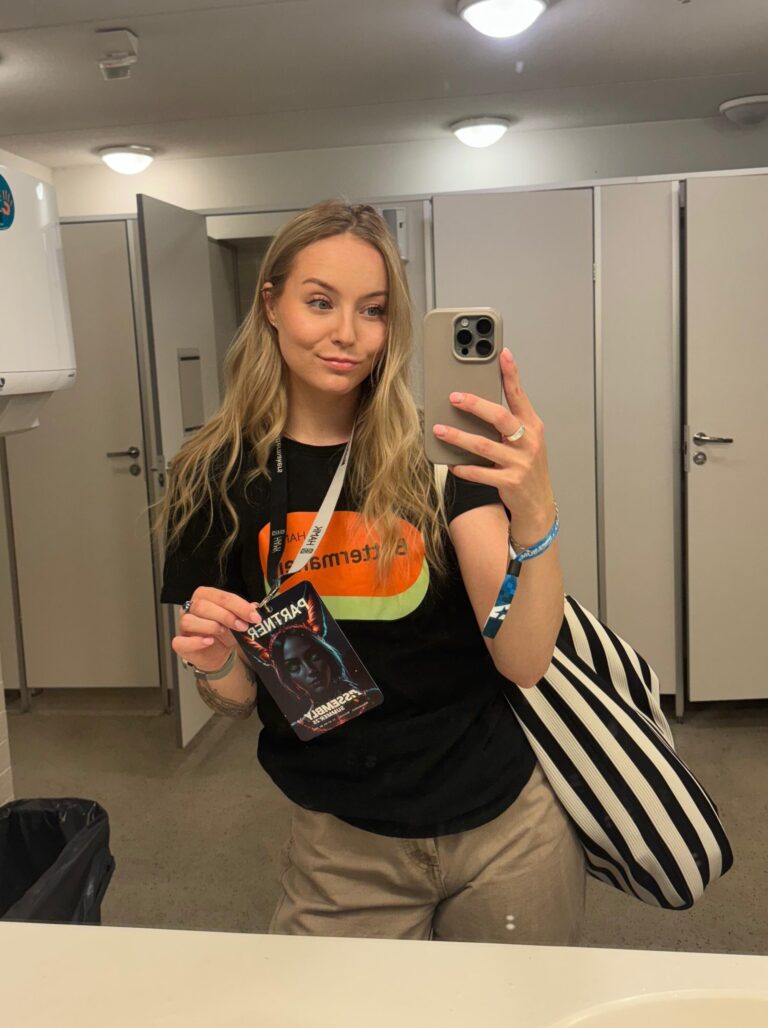 Joanna töissä Assemblyssa