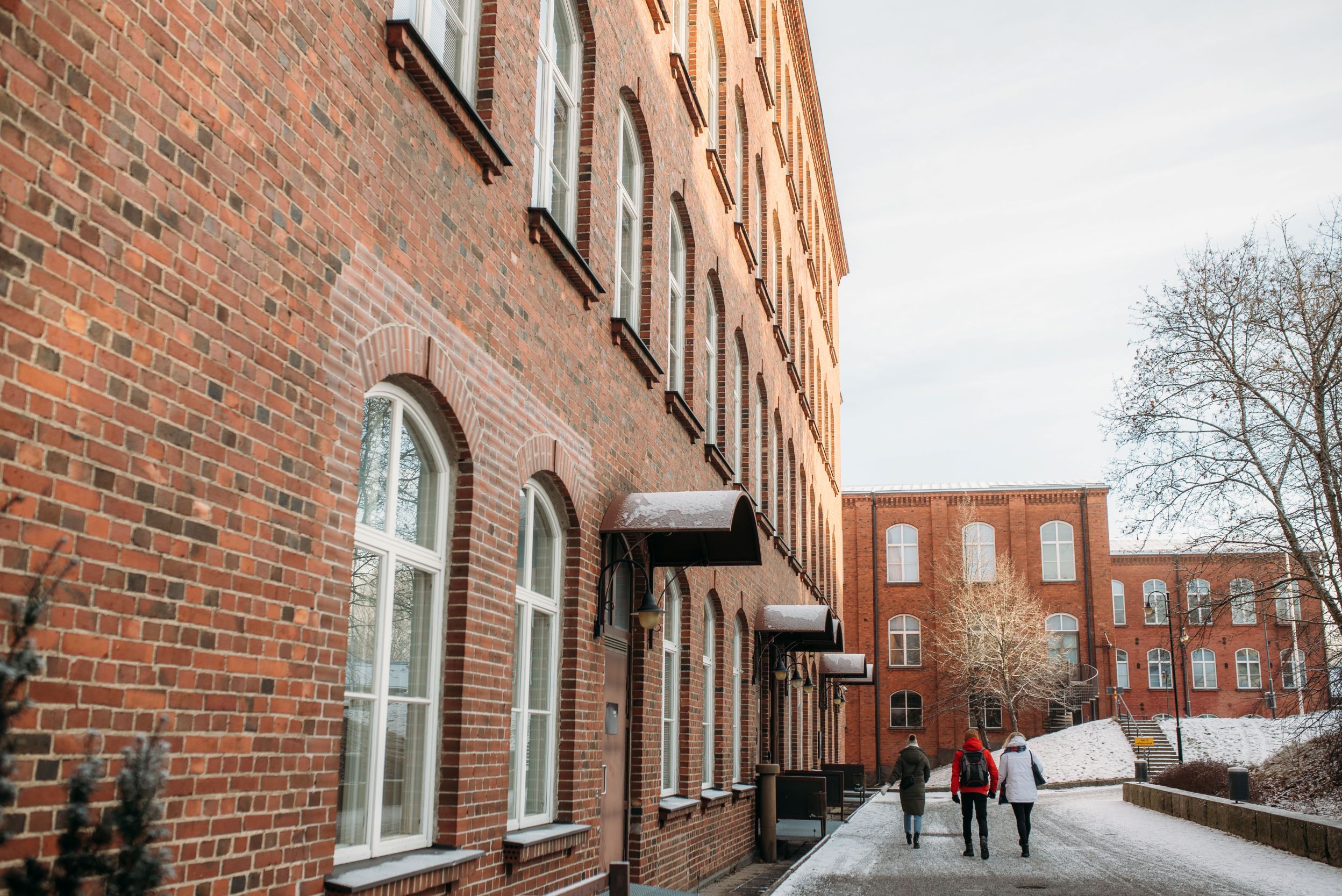 Forssa campus during the winter/Forssan kampus talvella