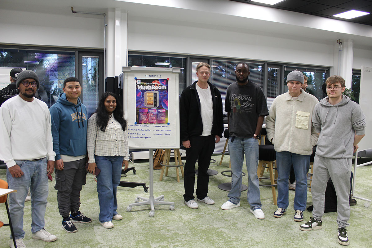 DBE-prjoketin insinööriopiskelijoista koostuva tiimi