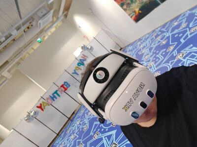 VR-laseilla tarina, teknologia ja tila sulautuvat oppimisen ja elämysten näyttämöksi