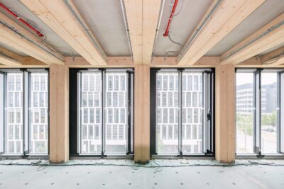 Puu hybridirakentamisen ytimessä – kohti kestävää kehitystä