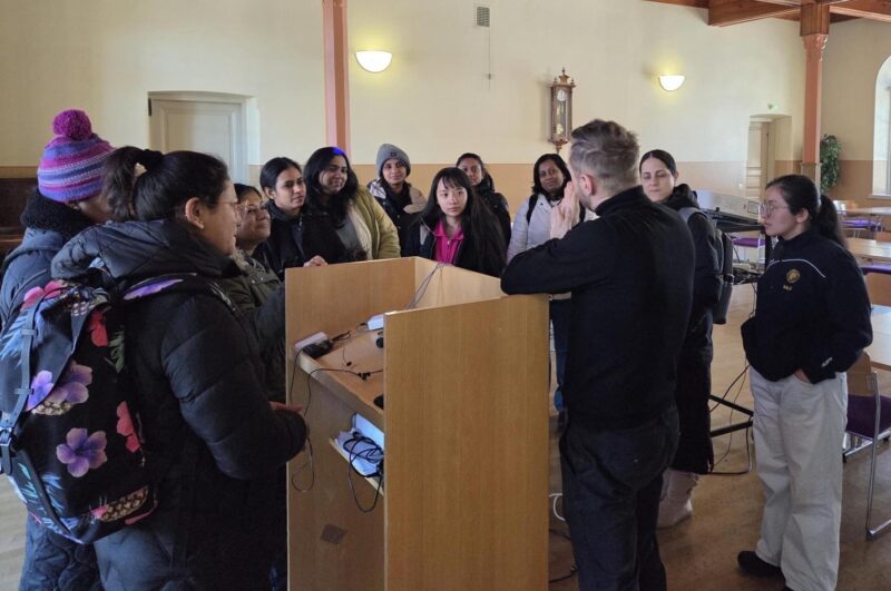 Ciocan Horia Nicolae and studenst in Mustiala