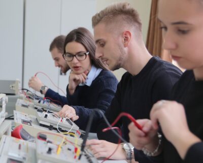 Osaaminen ja osaamisperustaisuus on ammatillisen koulutuksen ytimessä